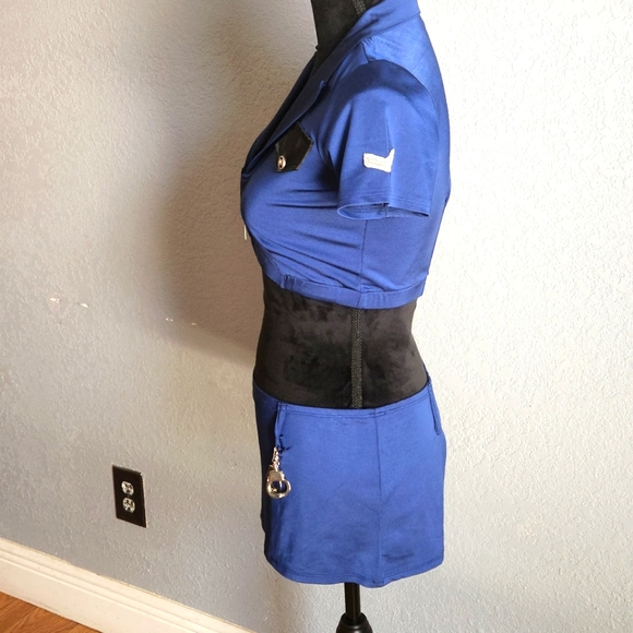Frederick's of Hollywood Sexy Police Costume. - Picture 3 of 5
